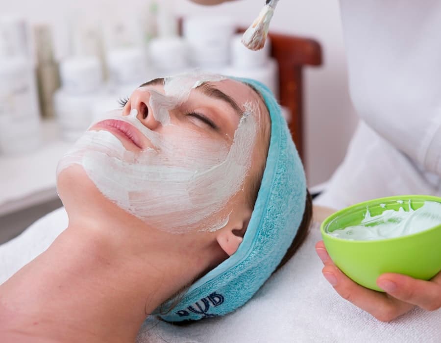 Waxing at Ciruela